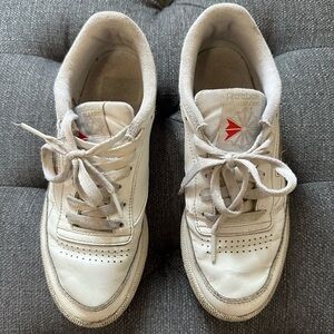 REEBOK WOMEN'S CLASSIC CLUB C 85 SNEAKERS IN WHITE (US 6.5)